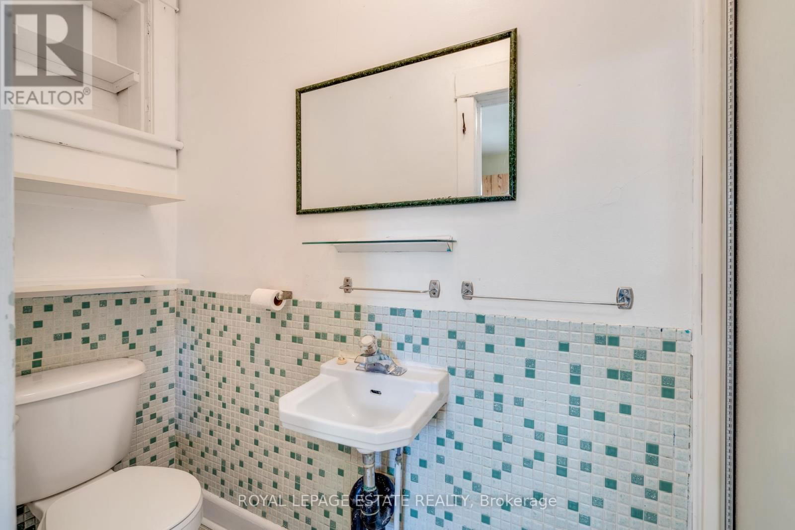 54 KENILWORTH AVENUE Image 34