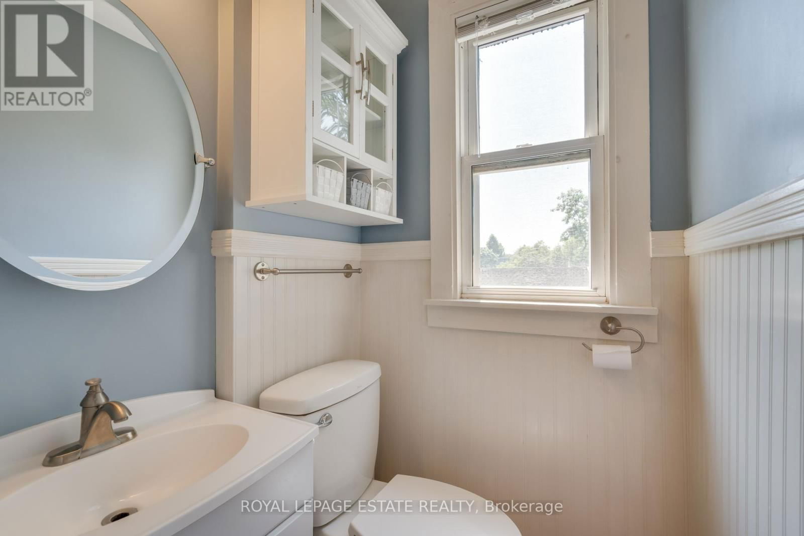 54 KENILWORTH AVENUE Image 35