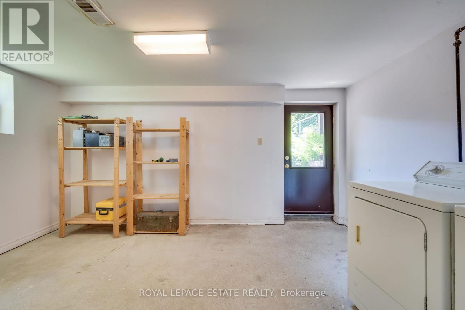 54 KENILWORTH AVENUE Image 37