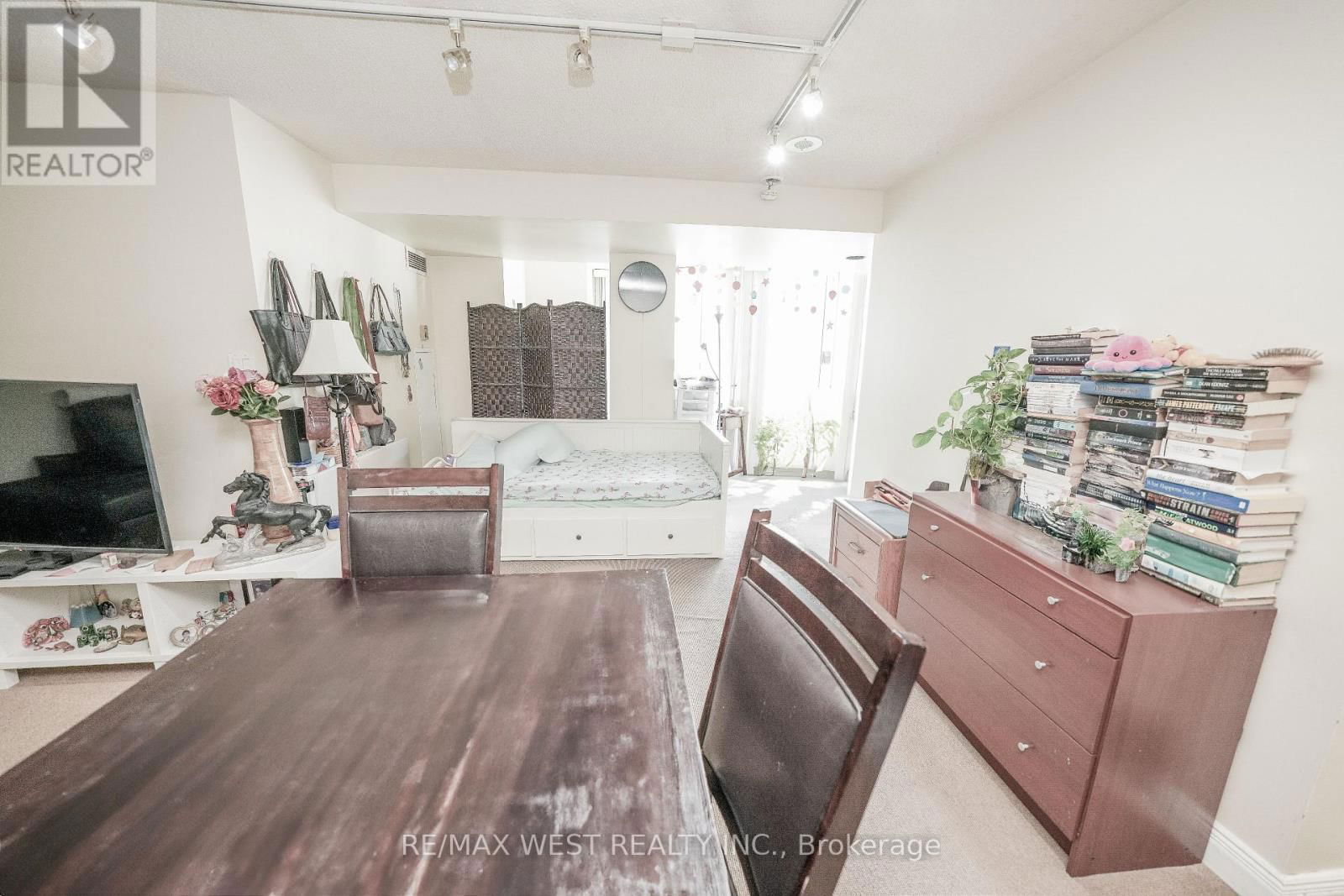 608 - 1470 MIDLAND AVENUE Image 15