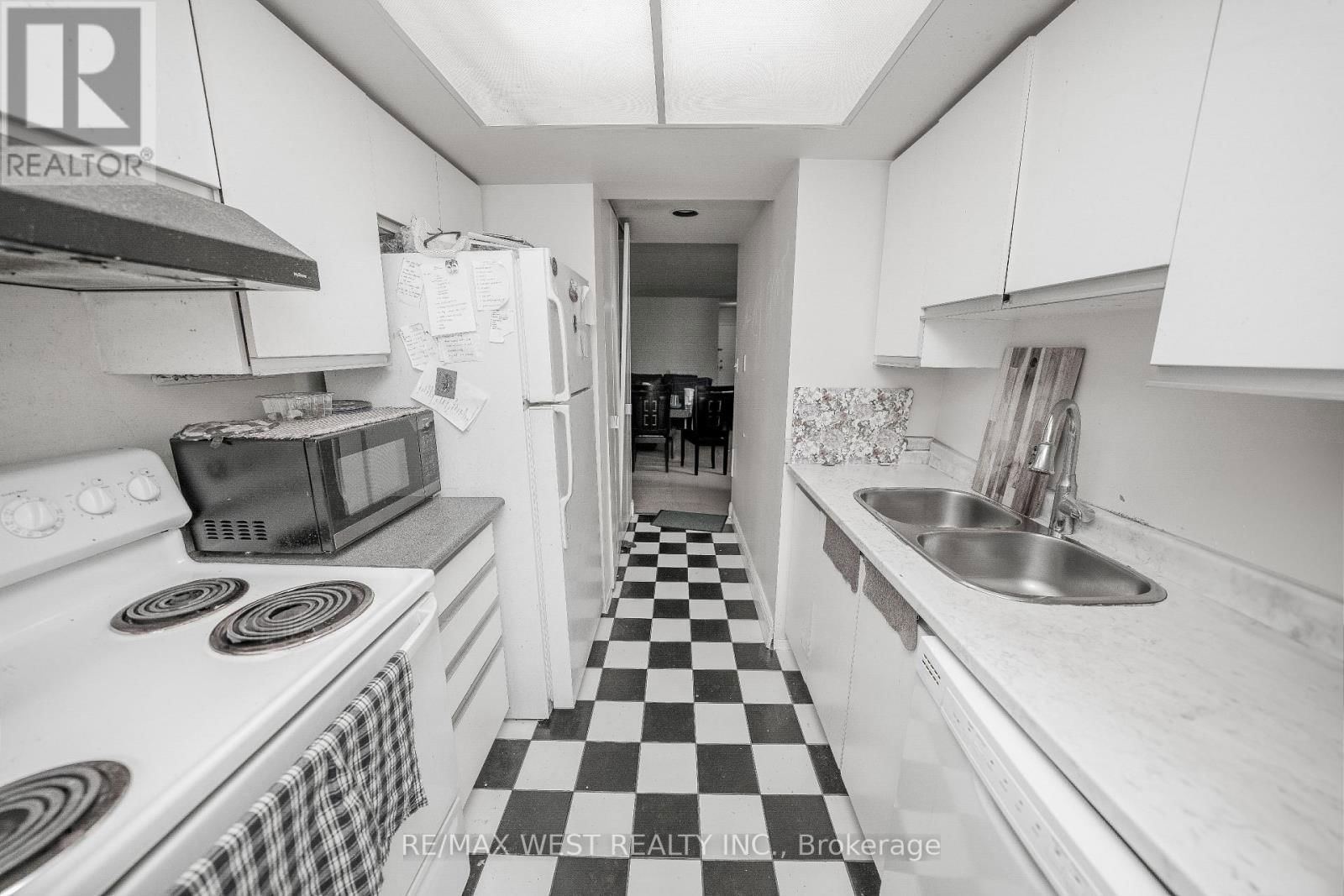 608 - 1470 MIDLAND AVENUE Image 25