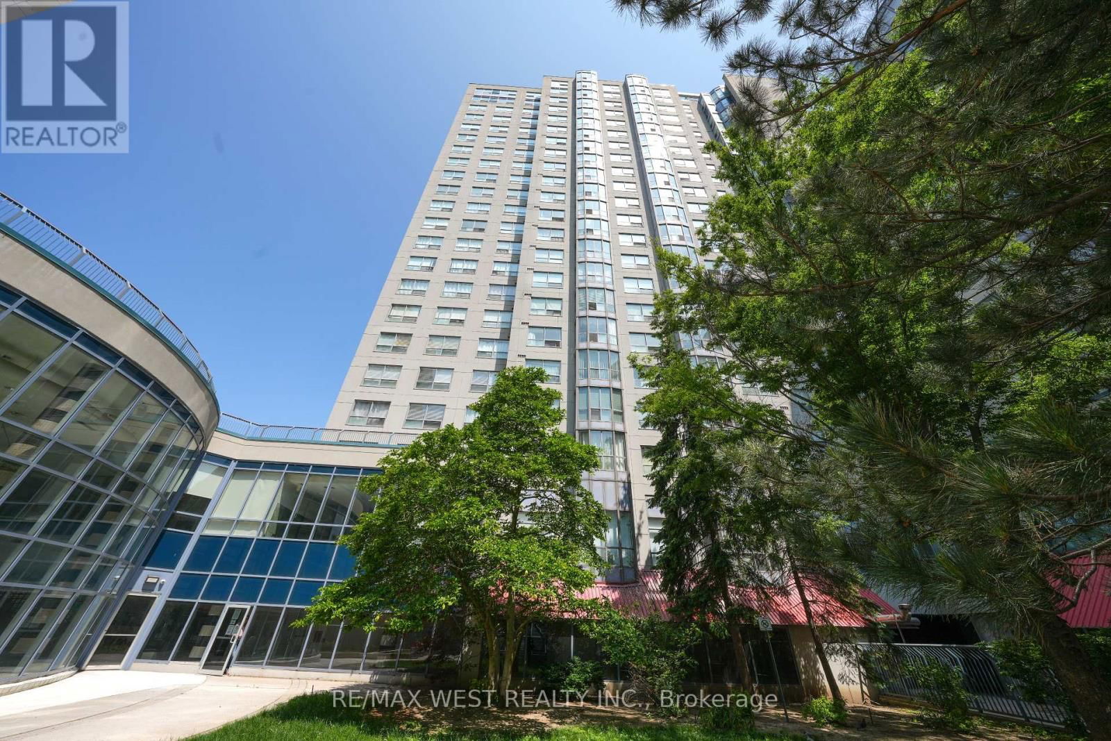608 - 1470 MIDLAND AVENUE Image 42