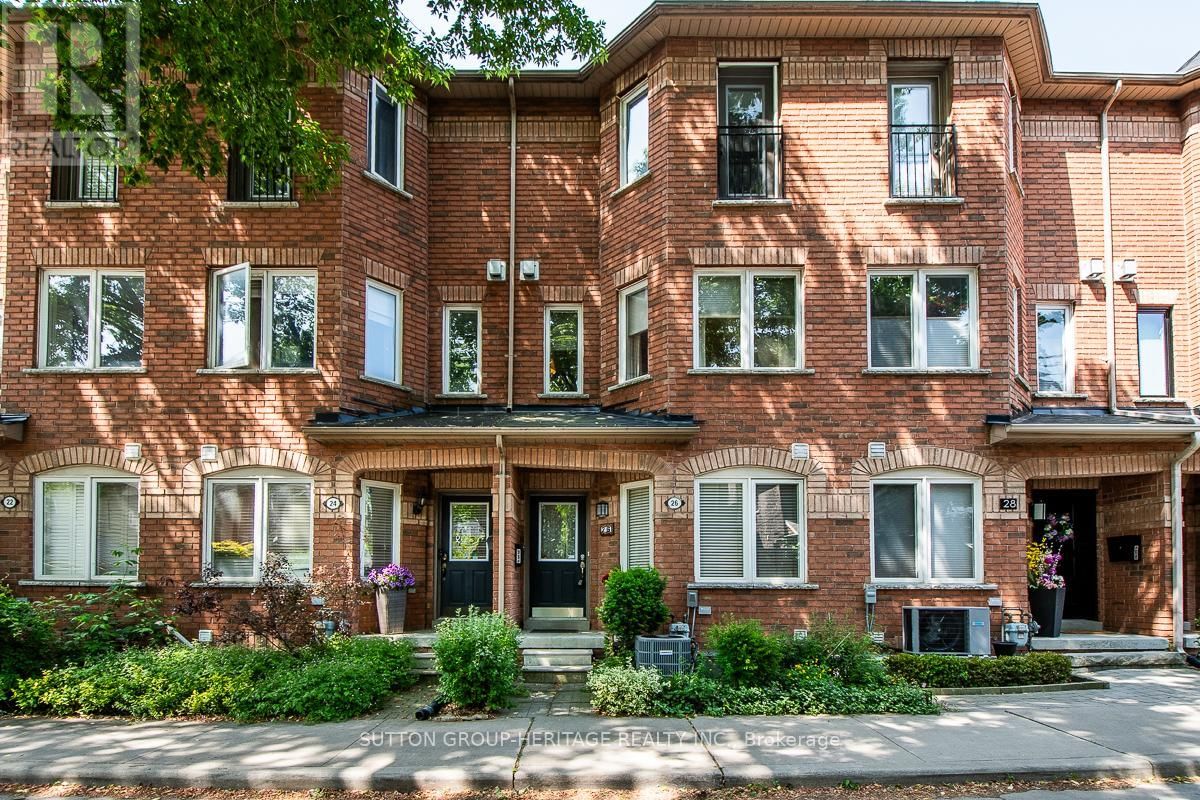 26 FILMIC LANE Image 1