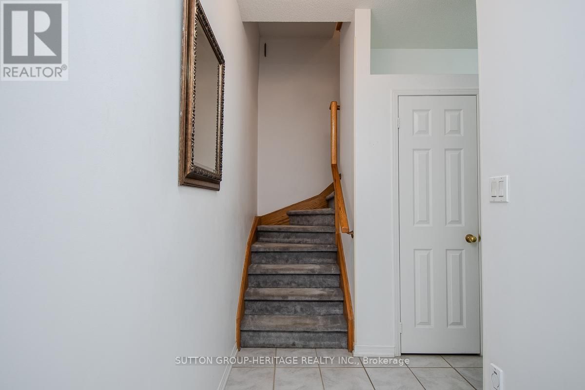 26 FILMIC LANE Image 11