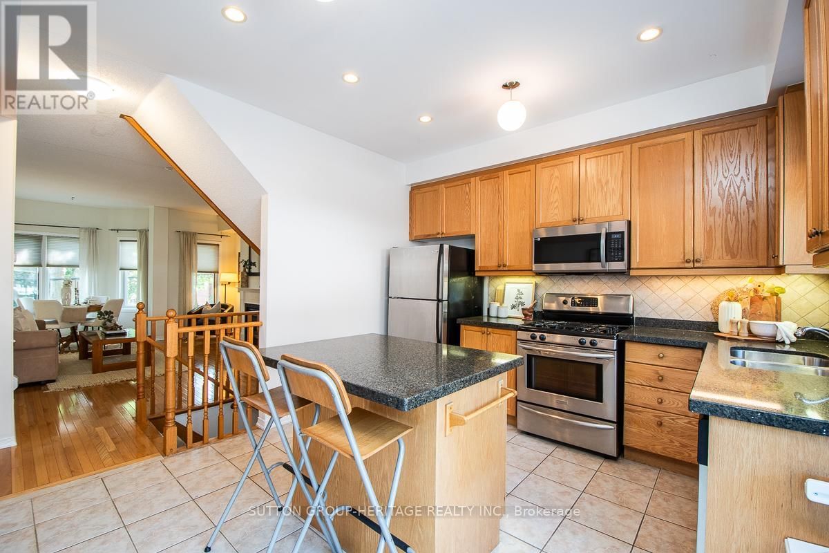 26 FILMIC LANE Image 21