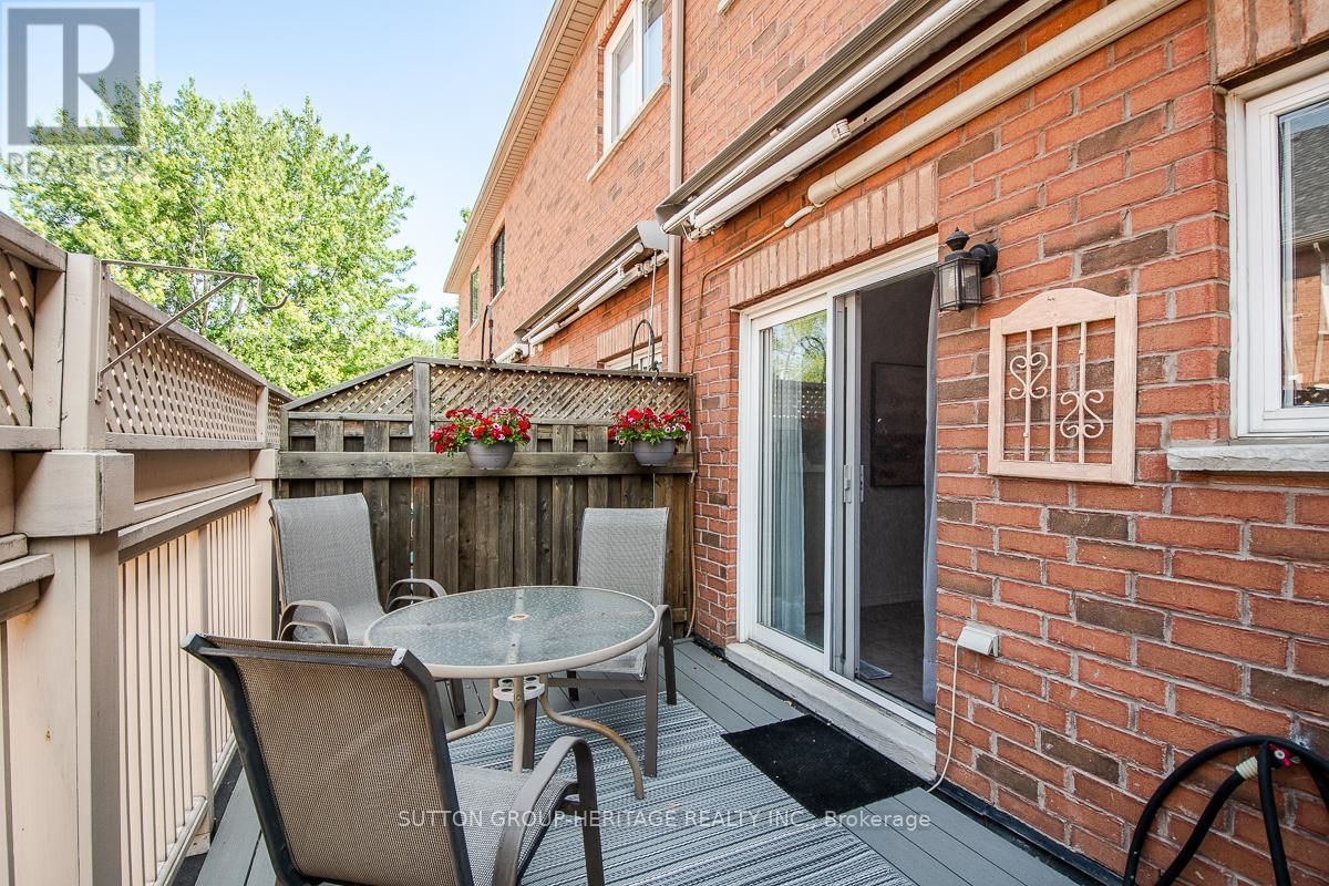 26 FILMIC LANE Image 25