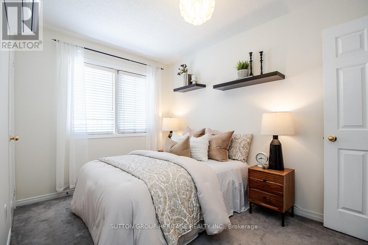 26 FILMIC LANE Image 43