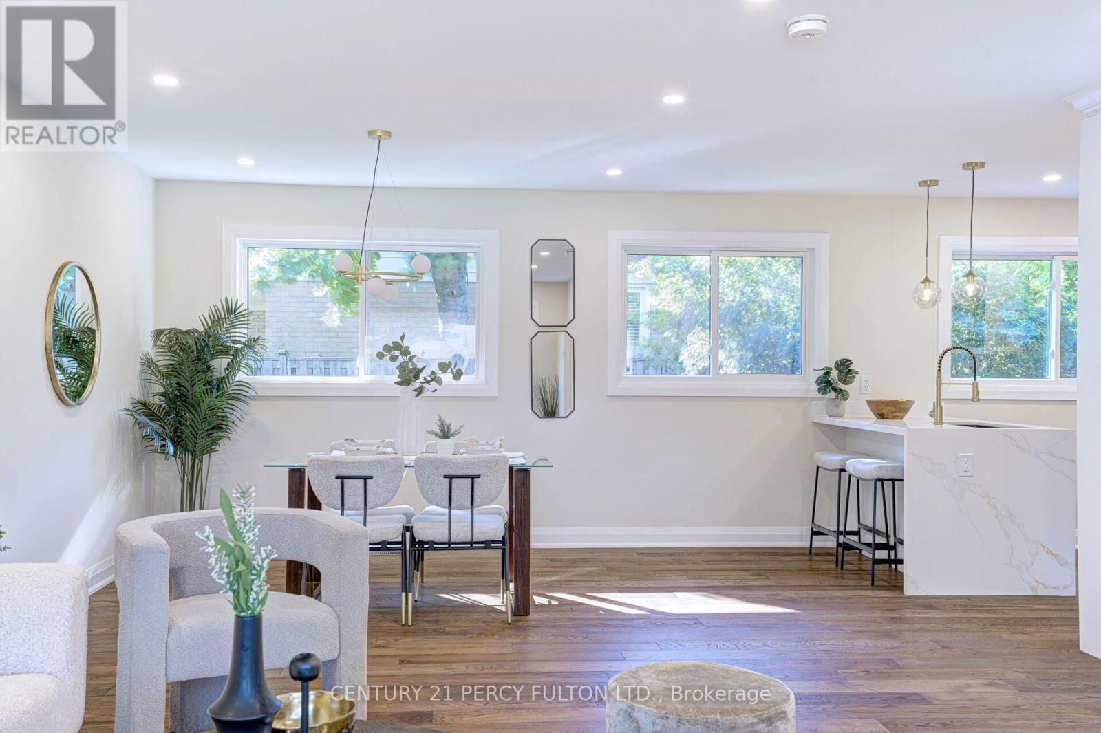 152 SIMPSON ROAD Image 12