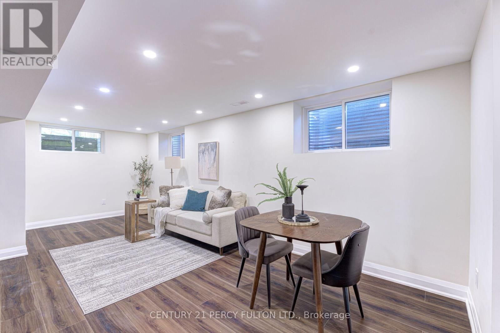 152 SIMPSON ROAD Image 36