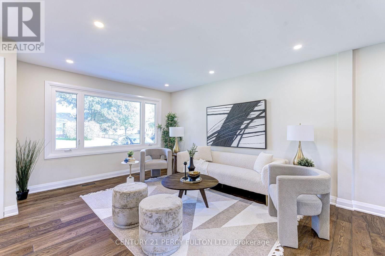 152 SIMPSON ROAD Image 7