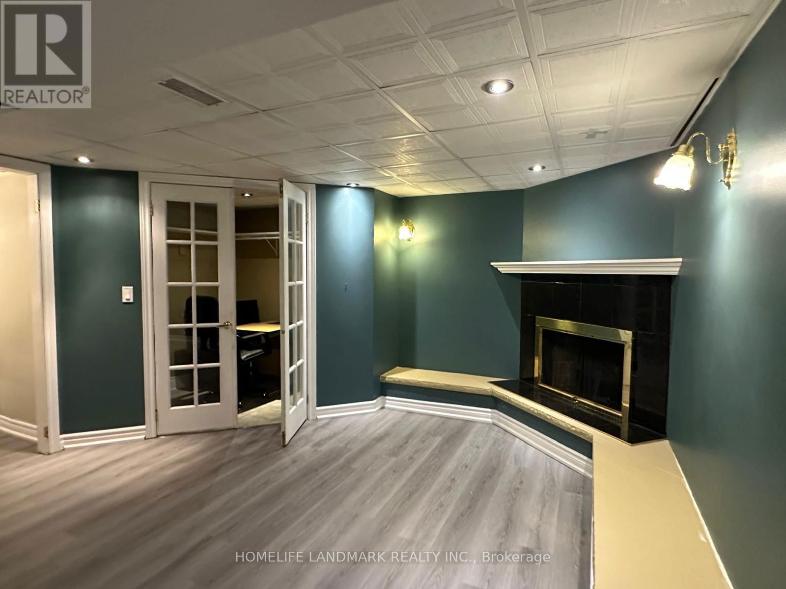 491 FAIRLAWN STREET Image 11