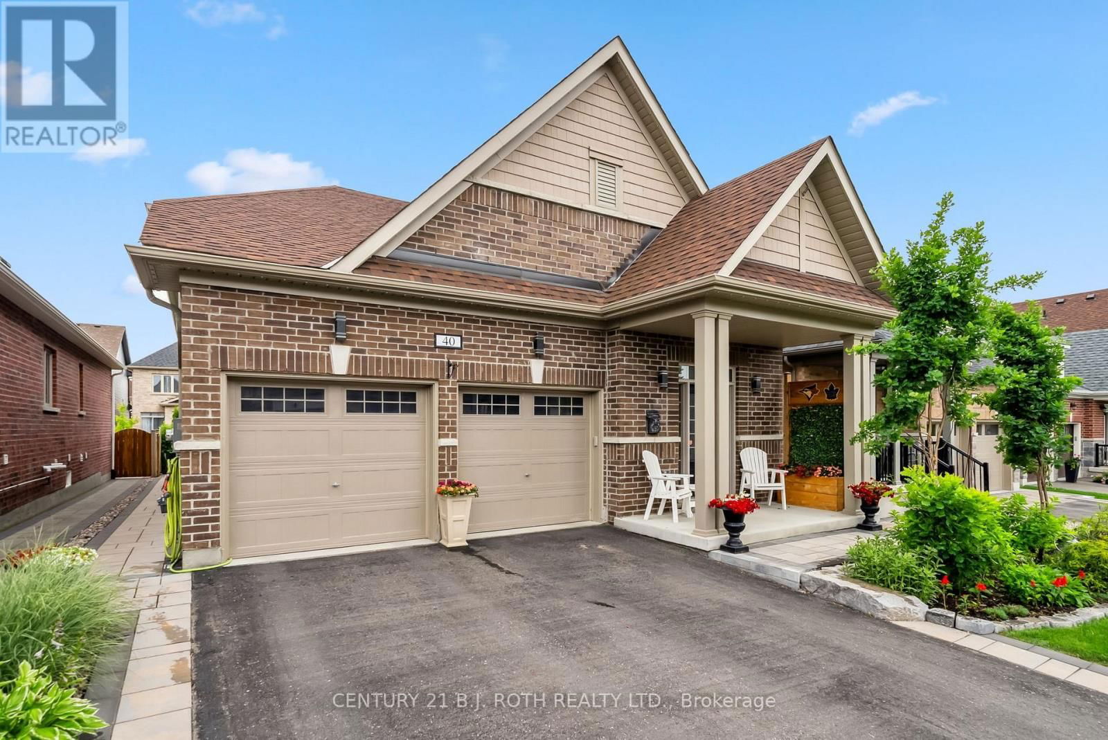 40 GLENHAVEN COURT Image 1
