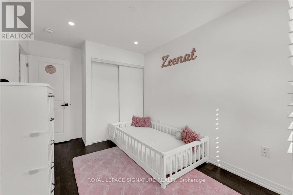 145 SAILORS LANDING Image 35