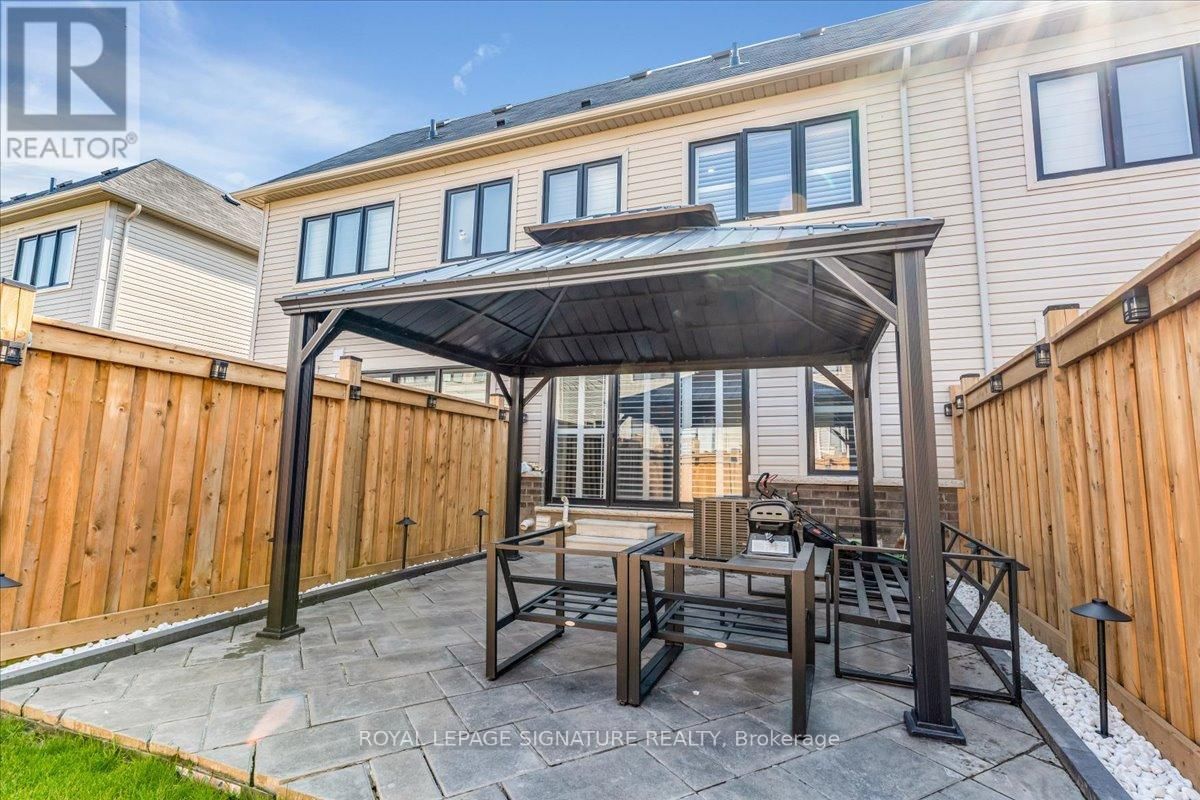 145 SAILORS LANDING Image 44