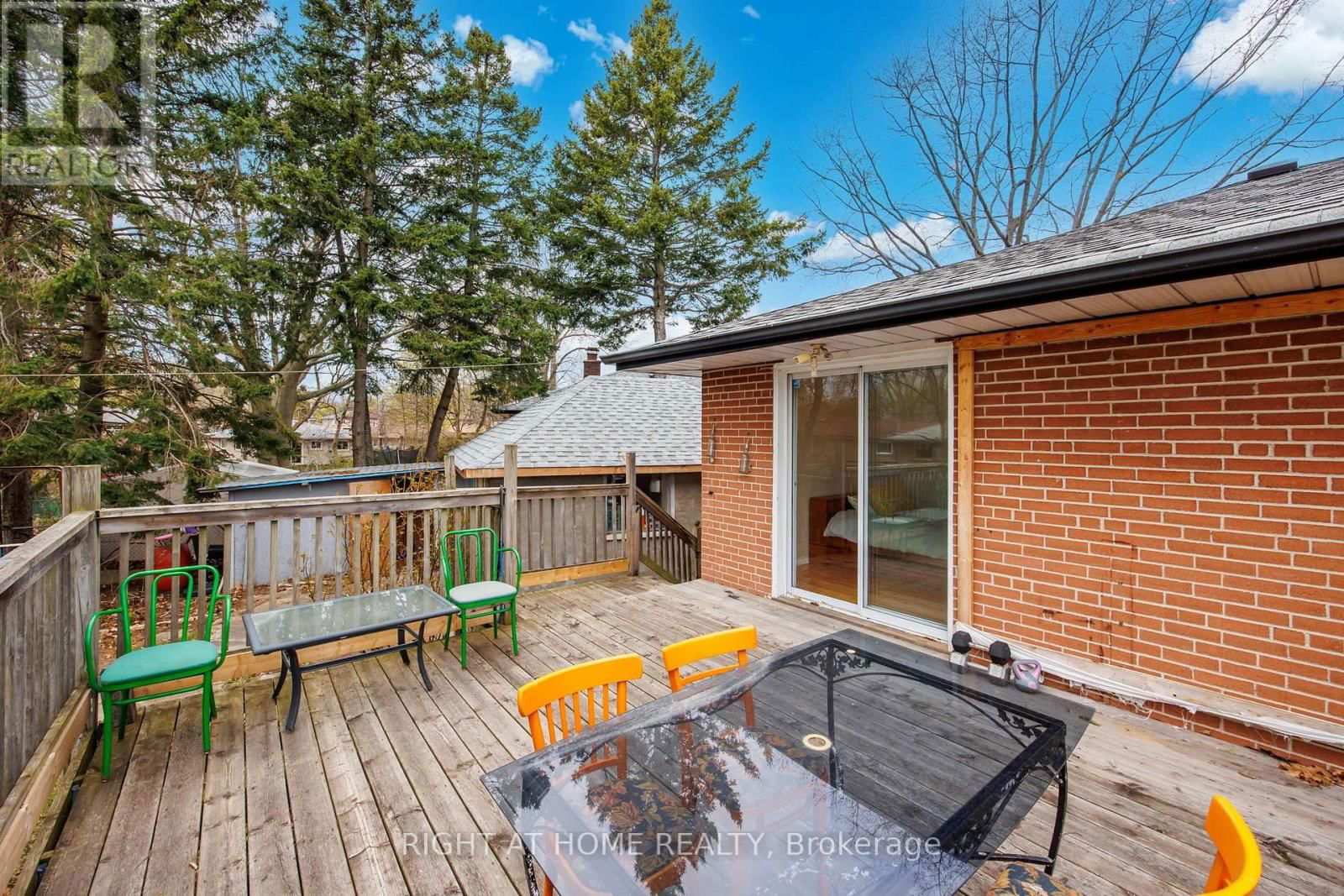 15 DALCOURT DRIVE Image 32