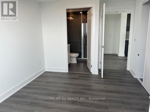 1207 - 2545 SIMCOE STREET Image 12