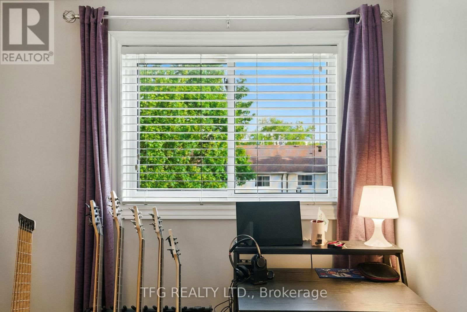 45 - 222 PEARSON STREET Image 44