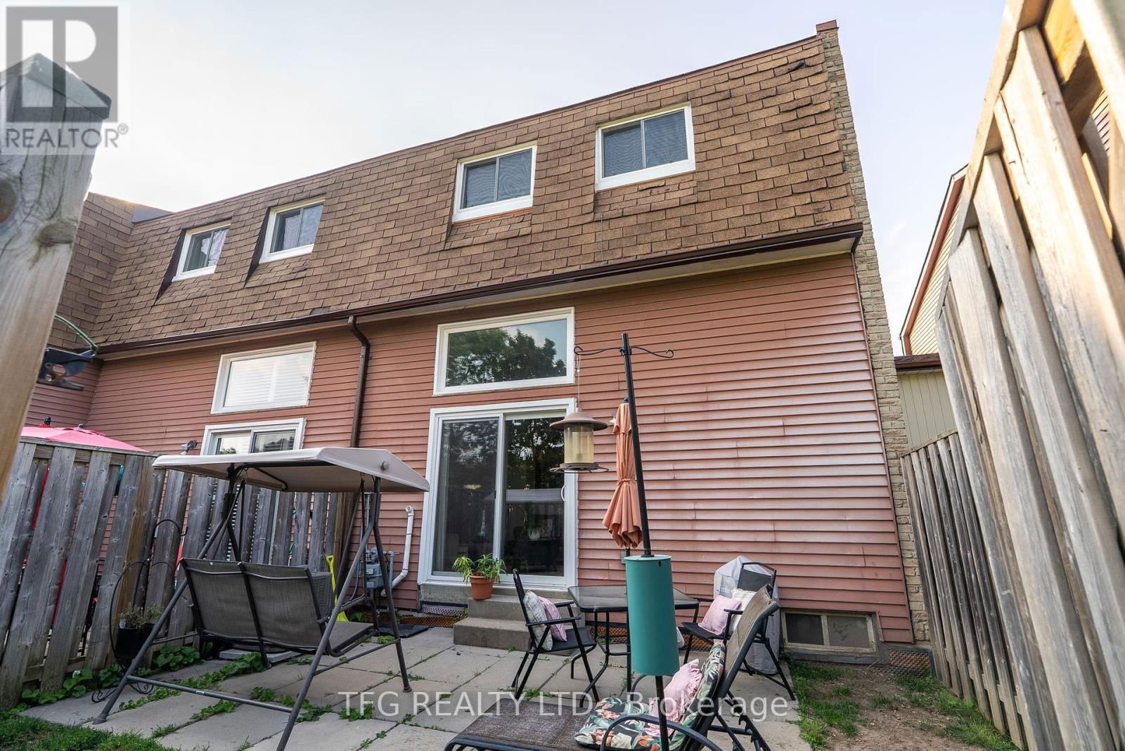 45 - 222 PEARSON STREET Image 50