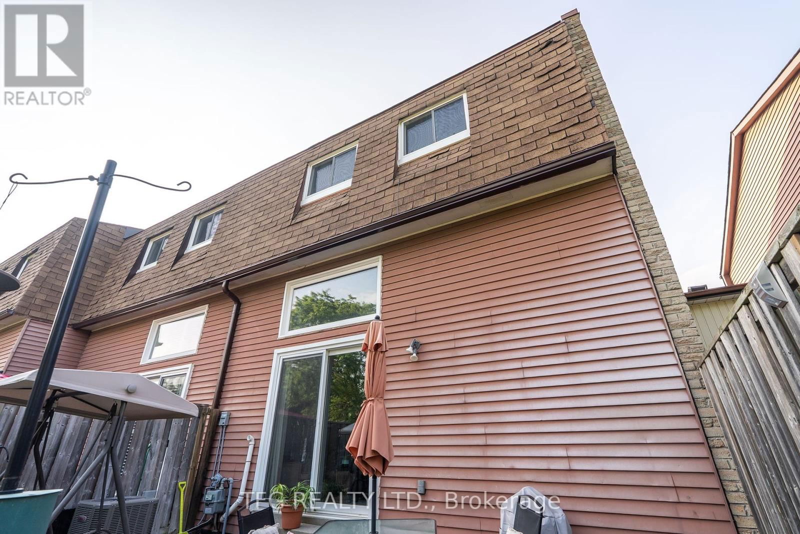 45 - 222 PEARSON STREET Image 8