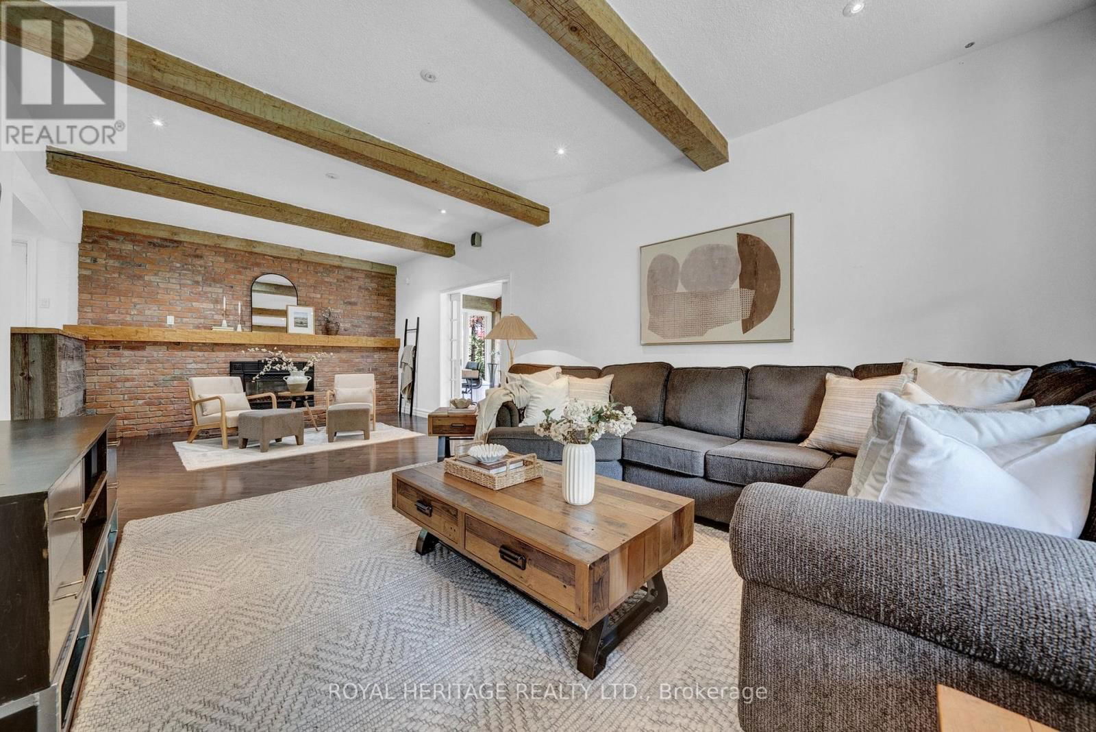 4585 CORONATION ROAD Image 26
