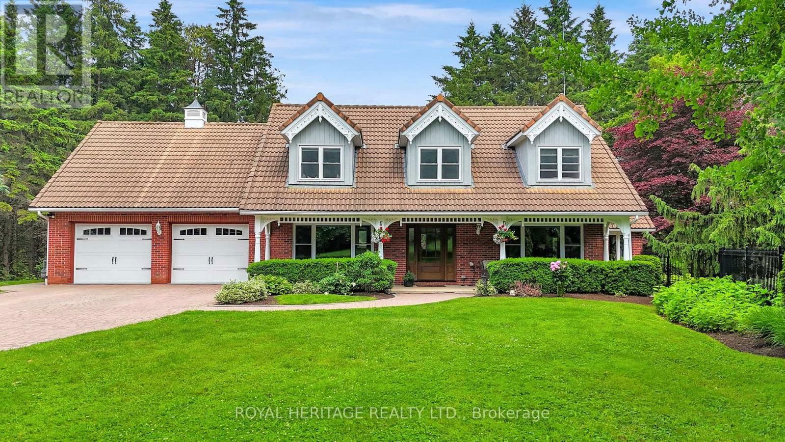 4585 CORONATION ROAD Image 3