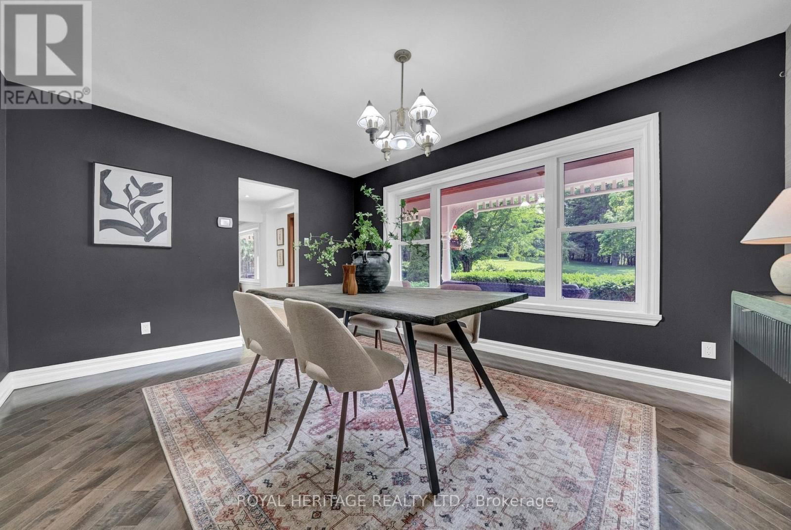4585 CORONATION ROAD Image 35