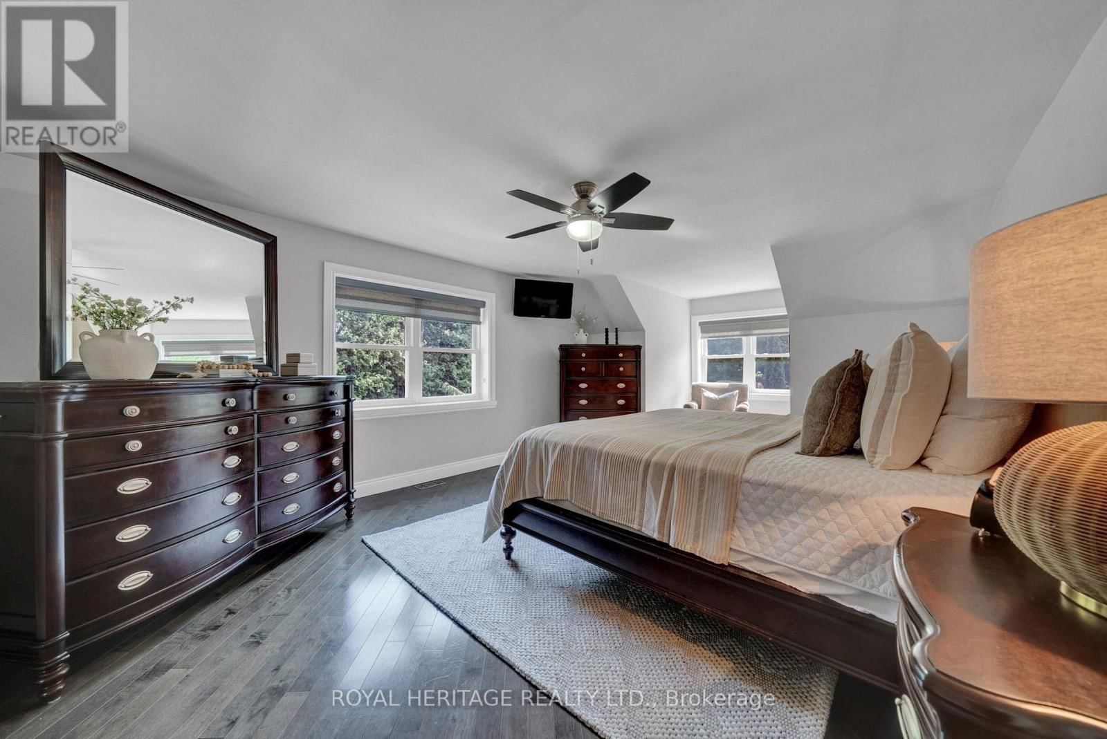 4585 CORONATION ROAD Image 37