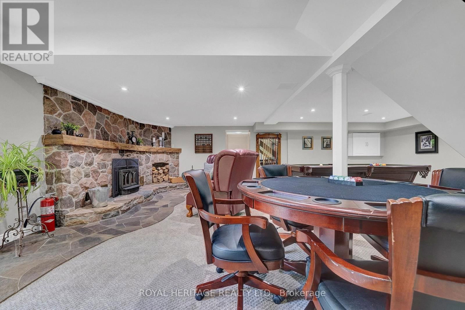 4585 CORONATION ROAD Image 43