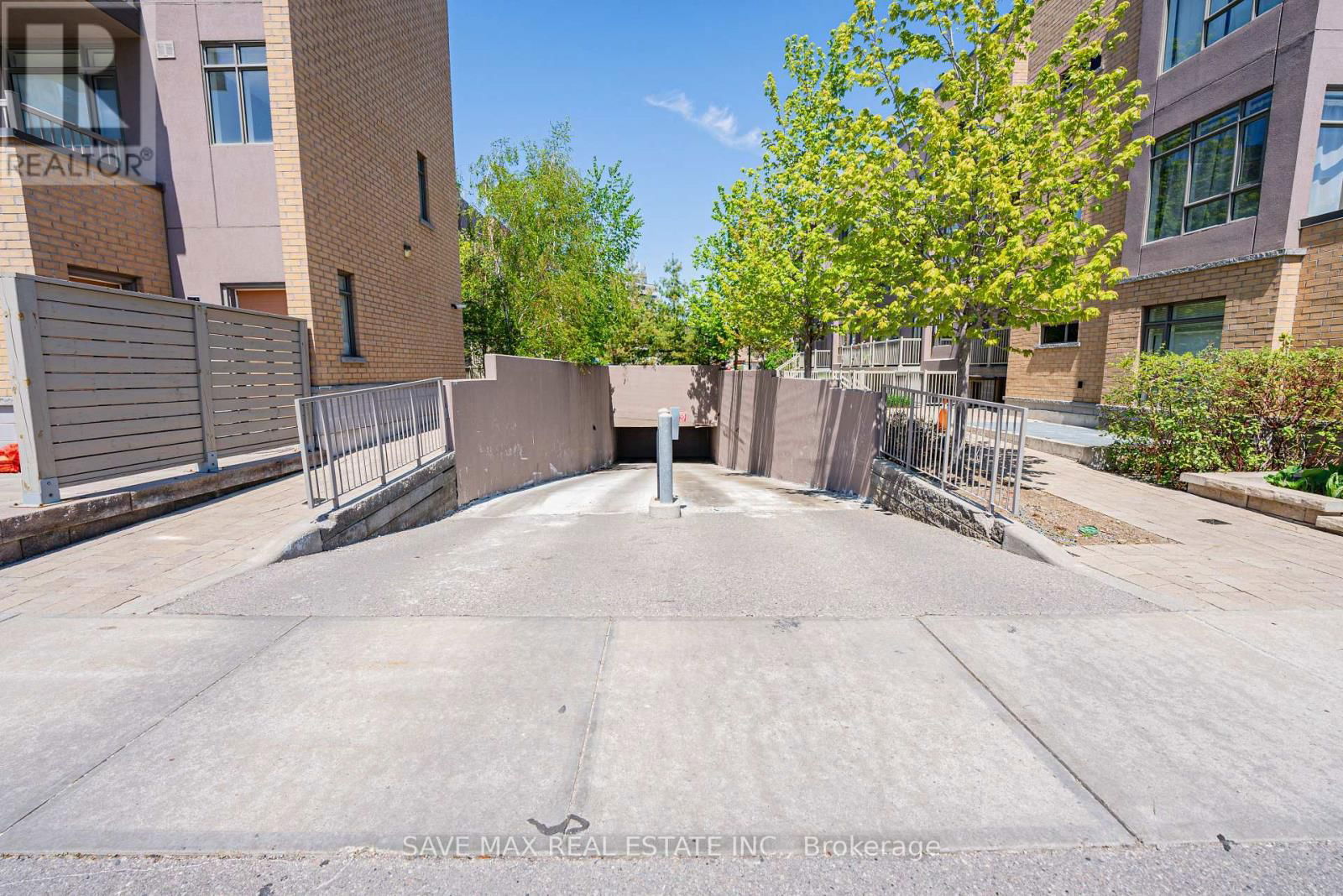 314 - 1070 PROGRESS AVENUE Image 46
