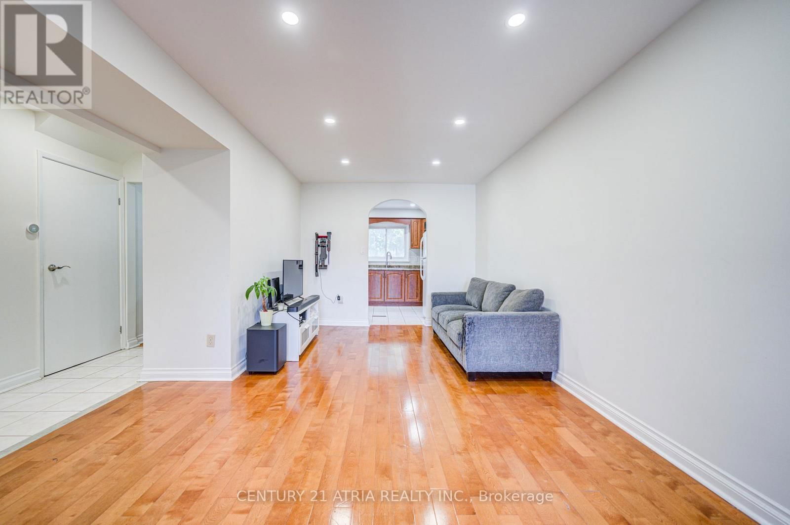 40 HORSELEY HILL DRIVE Image 11