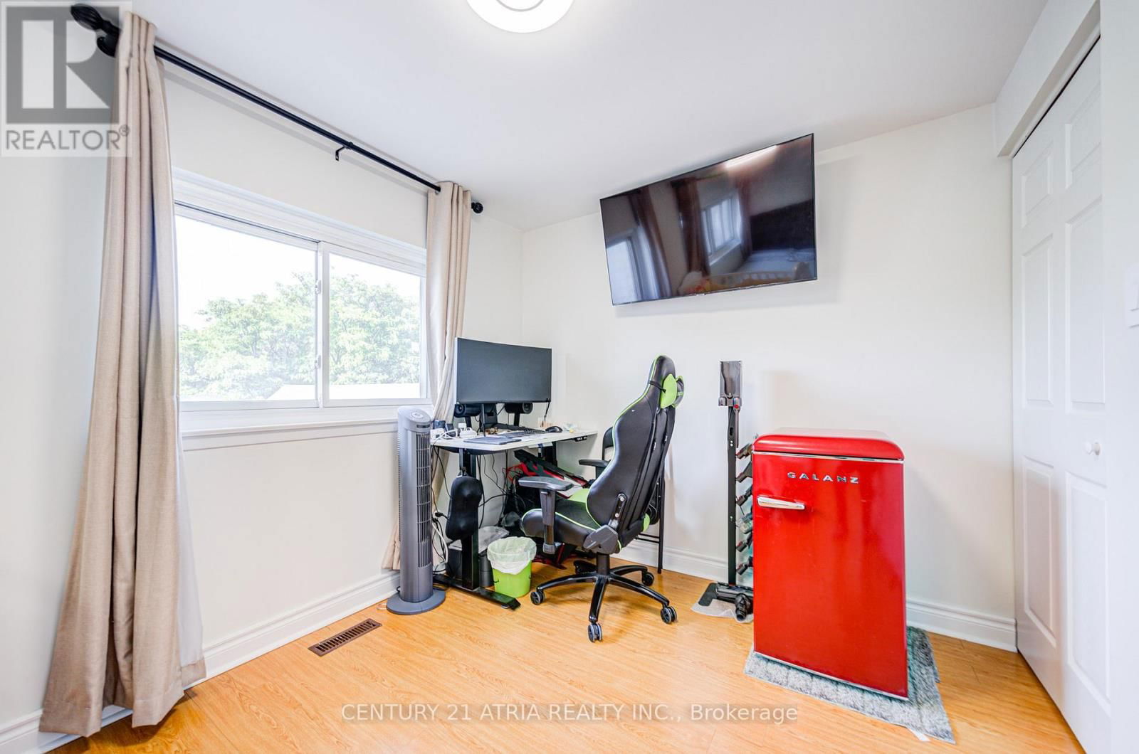 40 HORSELEY HILL DRIVE Image 23