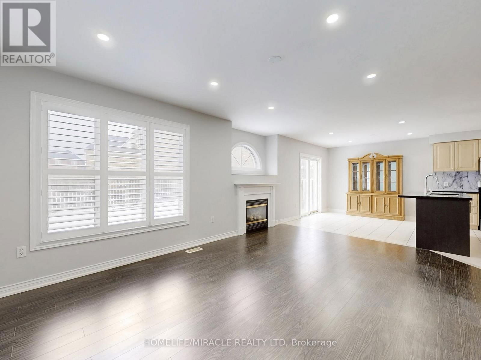 77 NOBBS DRIVE Image 11