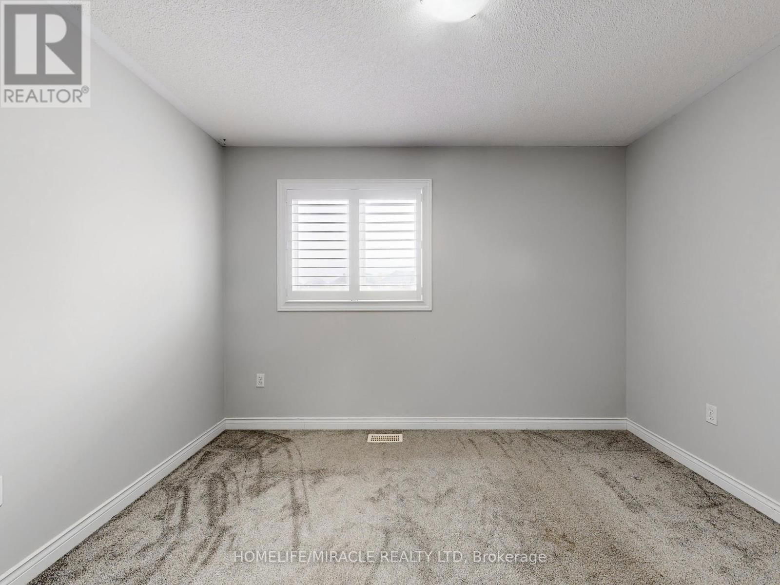 77 NOBBS DRIVE Image 38