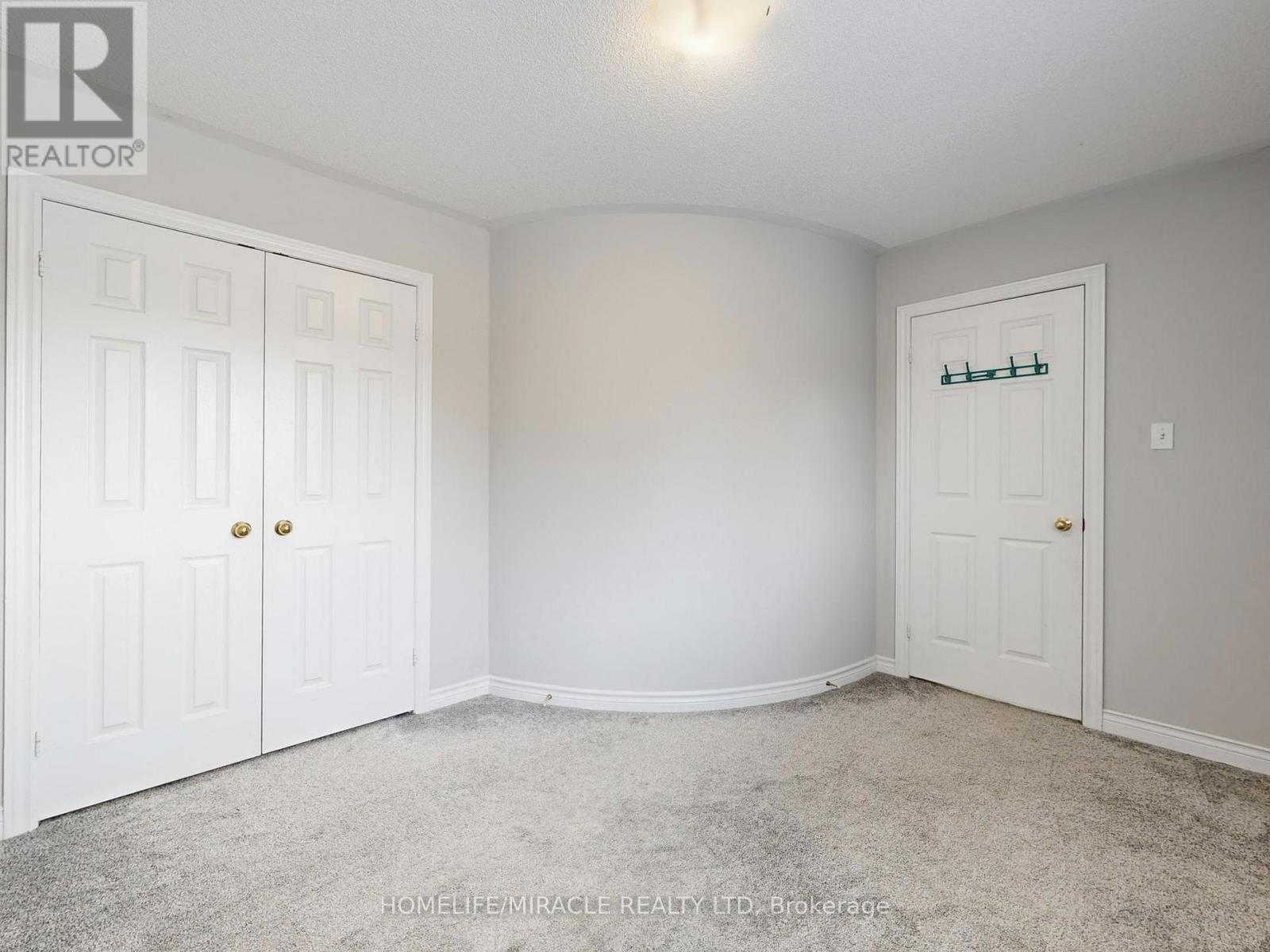 77 NOBBS DRIVE Image 44