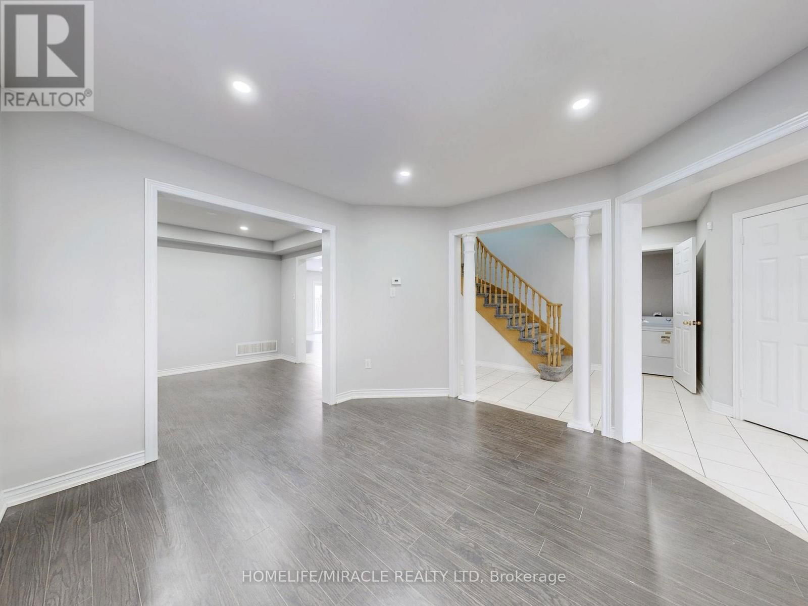 77 NOBBS DRIVE Image 6
