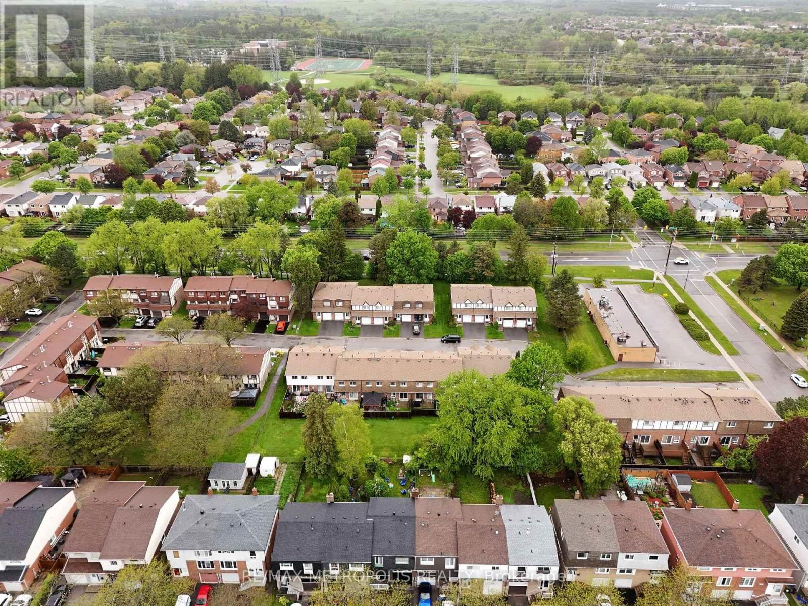 15 - 1980 ROSEFIELD ROAD Image 35