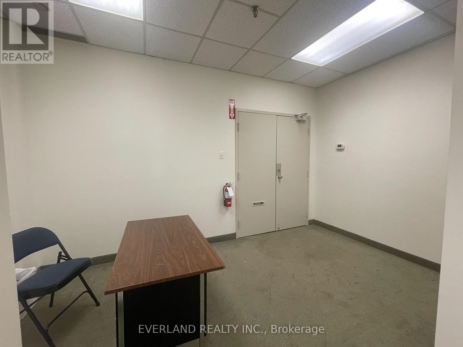 204 - 3447 KENNEDY ROAD Image 1