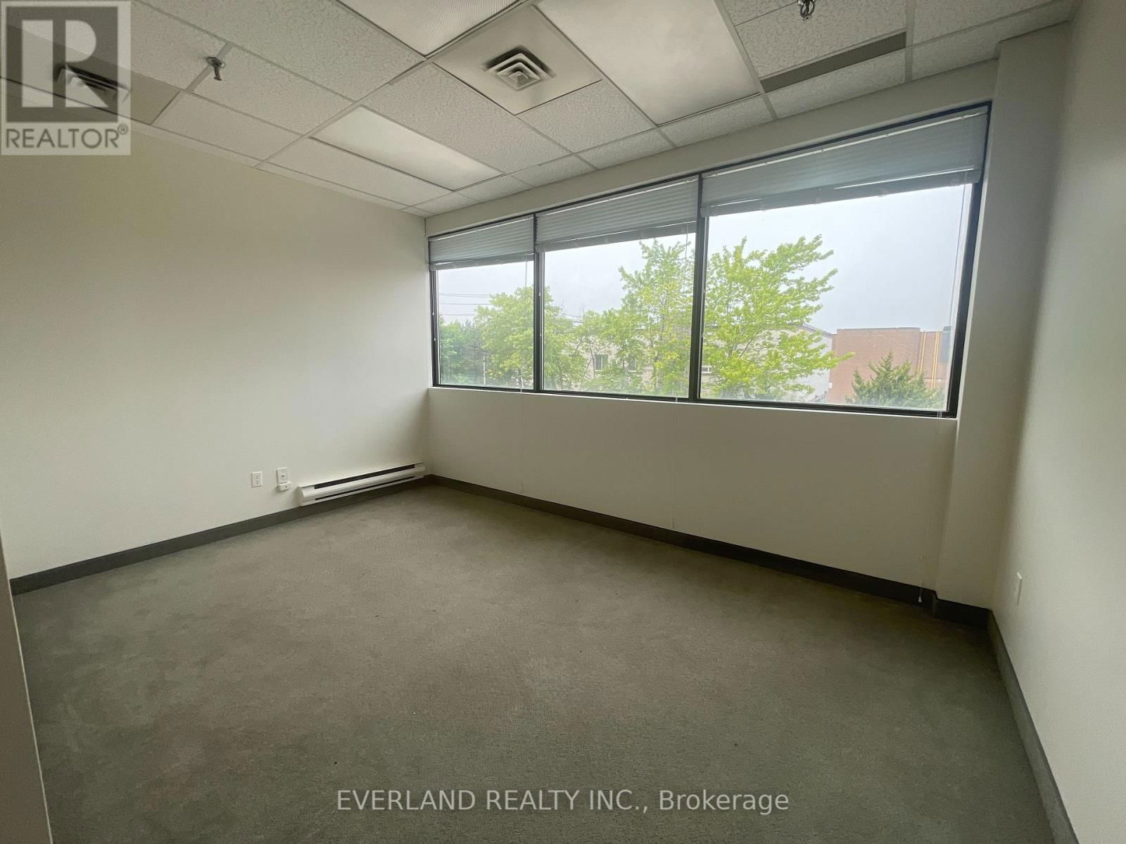 204 - 3447 KENNEDY ROAD Image 5