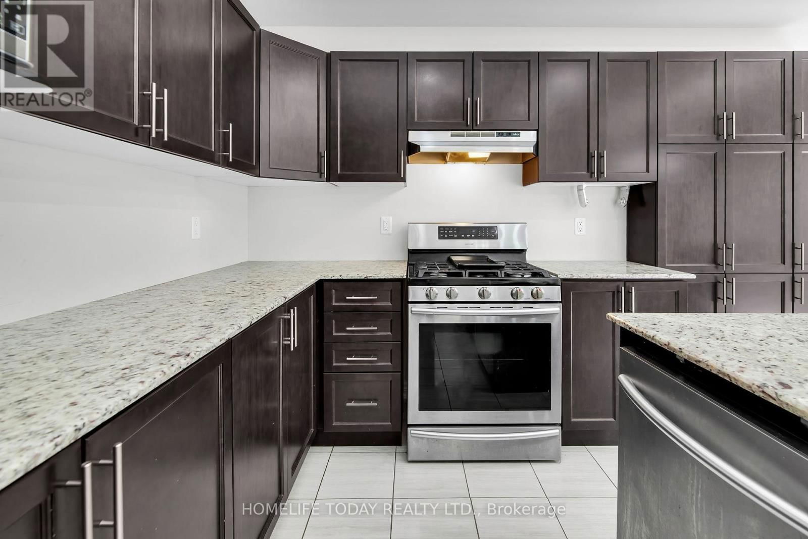 265 BRUCE CAMERON DRIVE Image 11