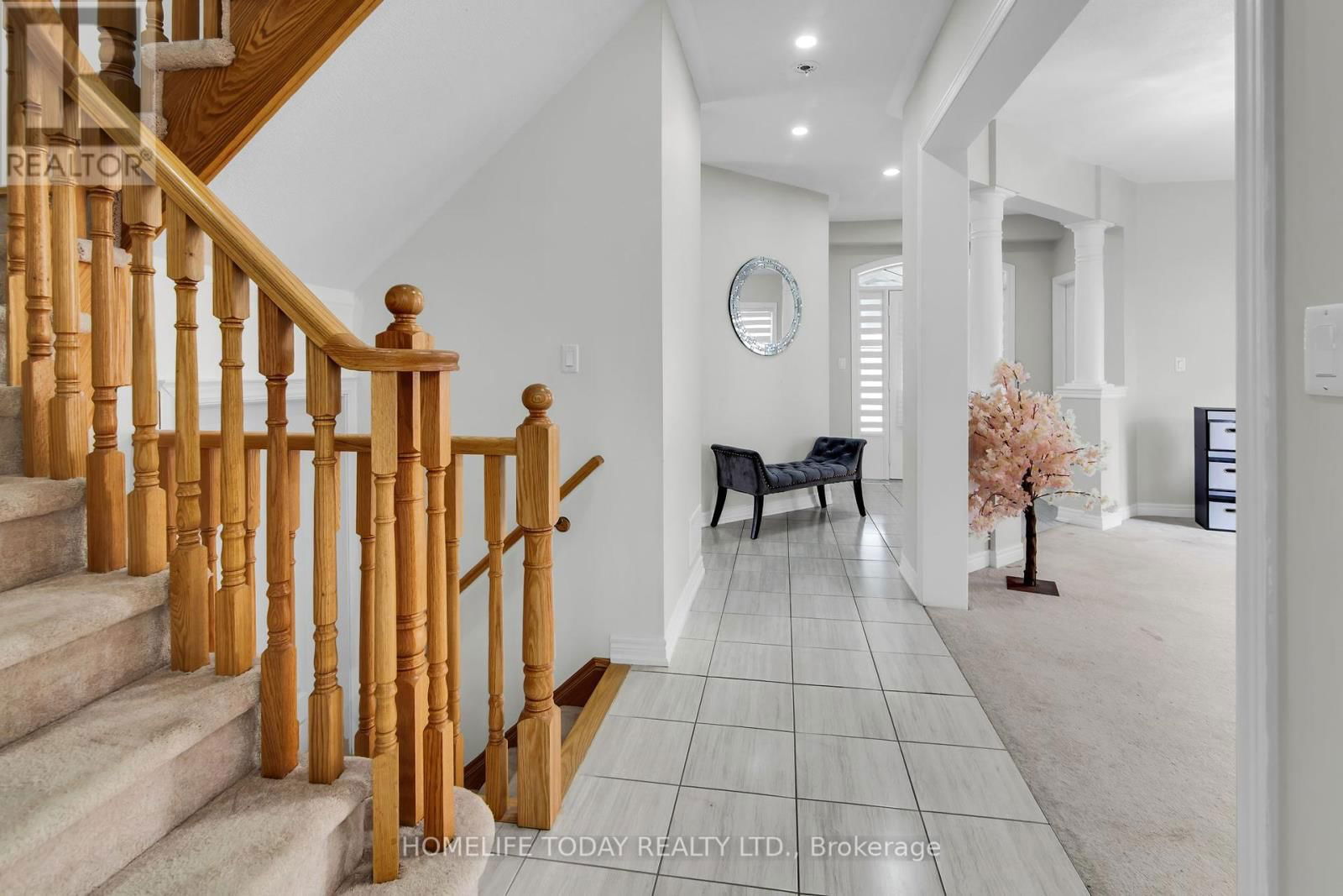 265 BRUCE CAMERON DRIVE Image 8