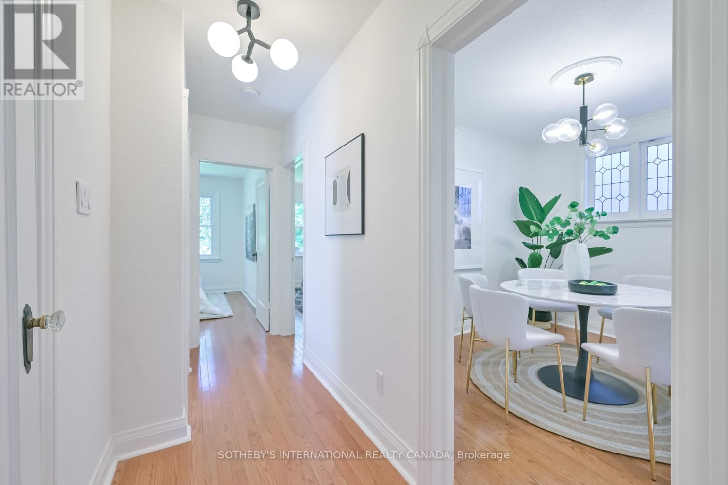 32 DAVIES CRESCENT Image 11