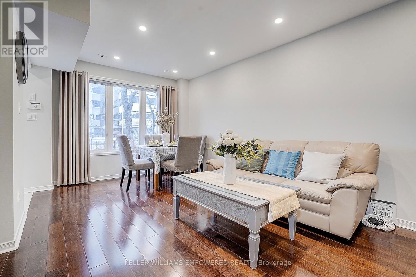 1103 - 19 ROSEBANK DRIVE Image 10