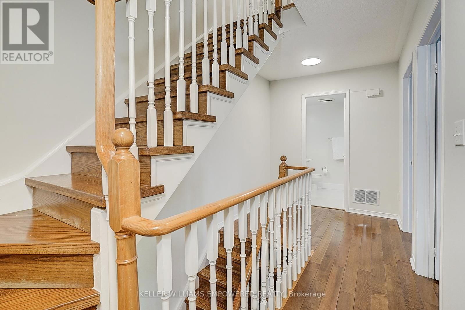 1103 - 19 ROSEBANK DRIVE Image 24