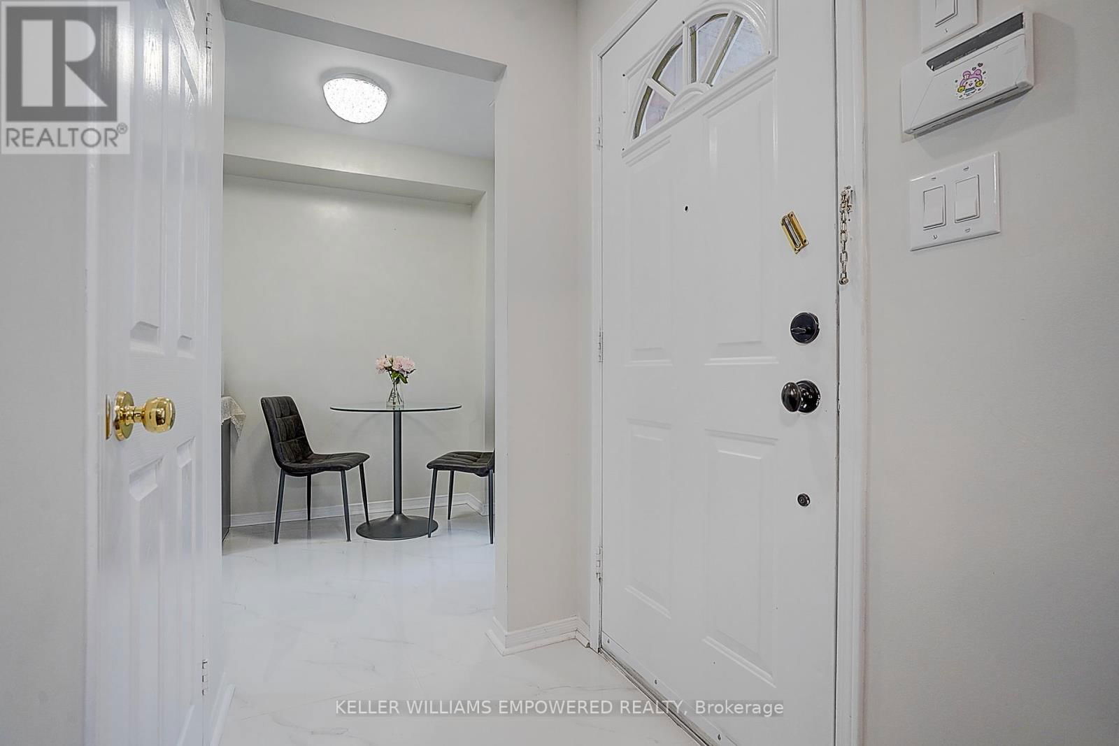 1103 - 19 ROSEBANK DRIVE Image 5