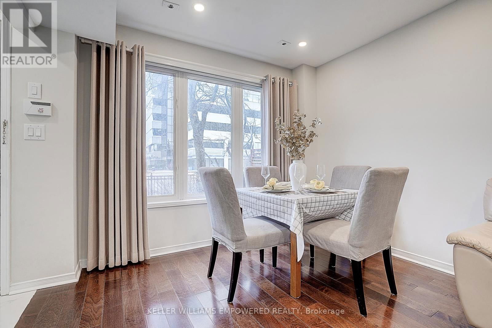 1103 - 19 ROSEBANK DRIVE Image 8