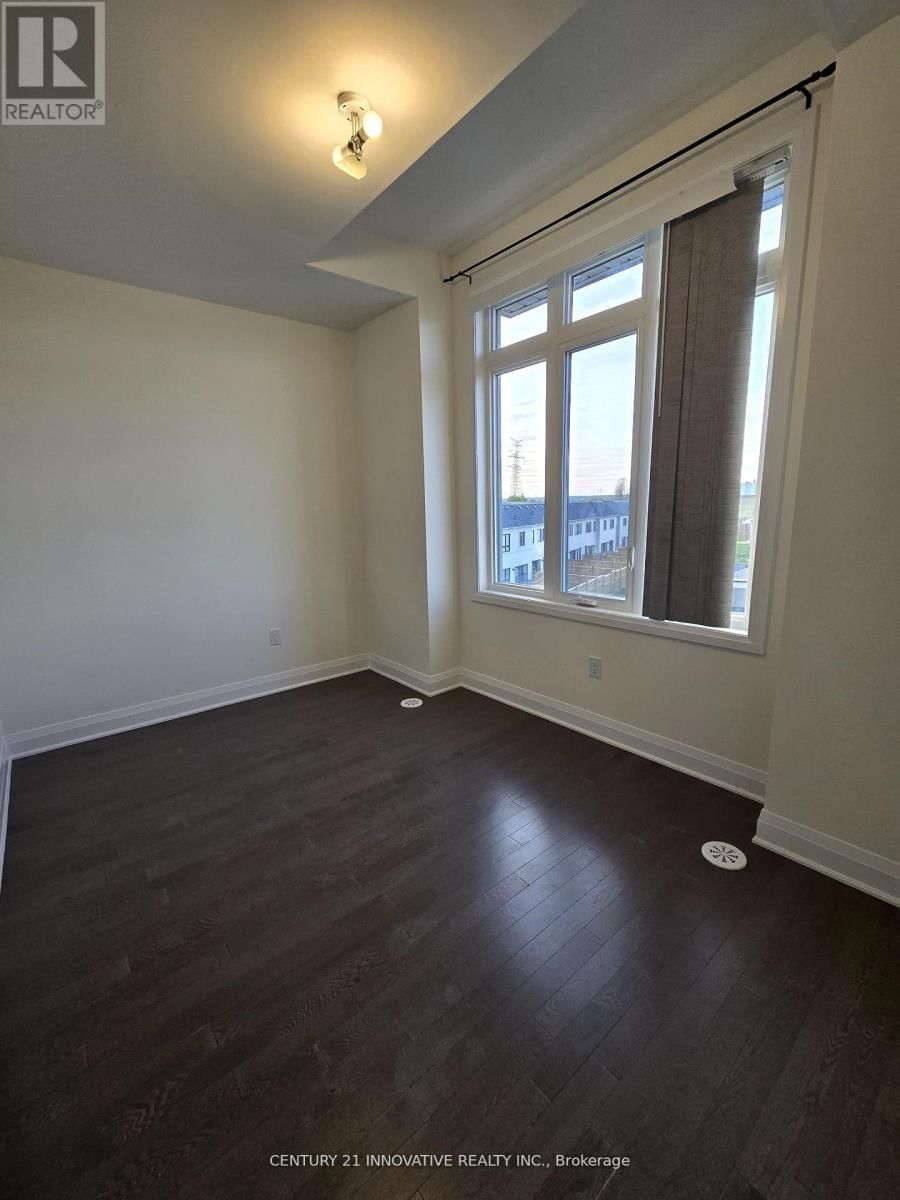 769 PORT DARLINGTON ROAD Image 9