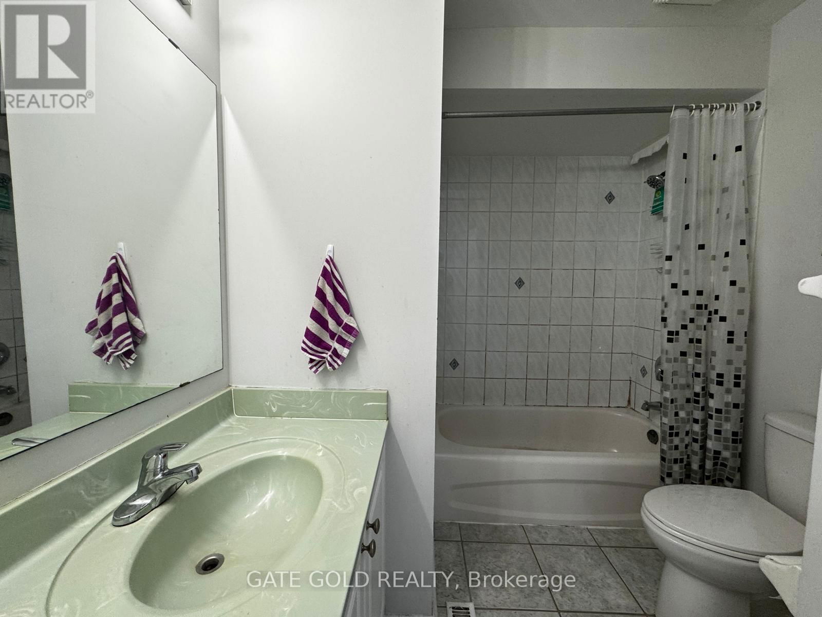 11A SEASONS DRIVE Image 19