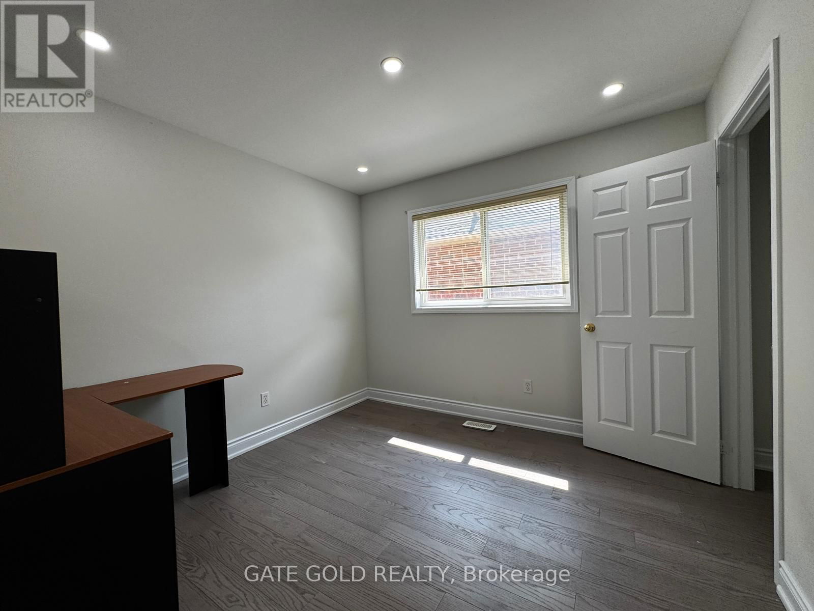 11A SEASONS DRIVE Image 20