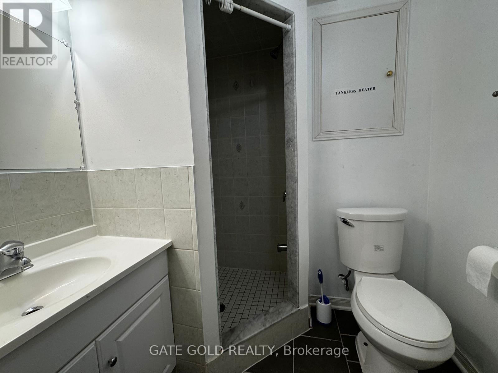 11A SEASONS DRIVE Image 24