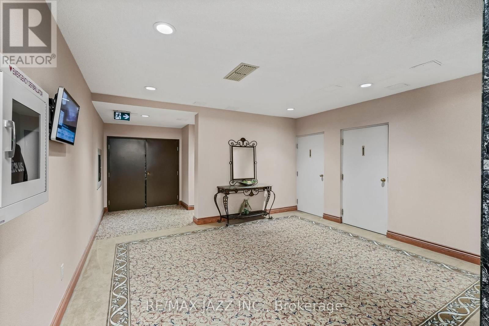 404 - 900 WILSON ROAD NORTH Image 36